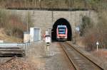 Einfahrt in den 1034m langen Erbscheid-Tunnel in Sondern; 07.03.2009