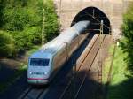 Ein ICE verlt der Nirmer Tunnel bei Aachen Eilendorf in richtung Kln