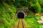 Tunnelblick zurck, was am Tunnelausgang so raucht ist die Abgasfahne der BEG D5, die wohl etwas l mit verbrennt, wenn man das Blau so richtig deuten kann.