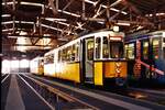 SSB Stuttgart_Straßenbahn-Betriebshöfe__Cannstatt (Vh5)__GT4 426 in der oberen Halle steht bereit für eine der individuellen Abschiedsfahrten übers verbliebene Meterspur-Netz,