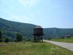 Alter Wasserturm und Flgelsignale zwischen Sigmaringen und Tuttlingen im schnen Donautal, Juni 2006