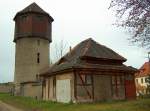 Ehemaliger Wasserturm und Abortgebude im Bf Bad Bibra; 15.11.2009