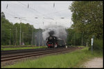 011066 der Ulmer Eisenbahnfreunde erreicht hier am 14.05.2016 um 07.51 Uhr mit Westfalendampf Sonderzug nach Goslar den Bahnhof Hasbergen.