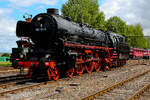 Dampflok 012 104-6 rangiert im Gleisbereich des Sächsischen Eisenbahnmuseum in Chemnitz-Hilbersdorf beim 33. Heizhausfest abgestellt am 23. August 2026. Super Organisation der Veranstallter. 