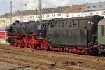 01 1066 mit Westfalendampfsonderzug in Koblenz Hbf, am 18.06.2016.