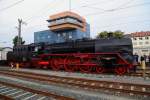 01 118 der Historischen Eisenbahn Frankfurt am Vormittag des 06.09.2014 auf Gleis 3 im Schweinfurter Hauptbahnhof. Unterwegs war sie an diesem Tag mit einem Sonderzug des genannten Vereins von Frankfurt/Main zu den XX. Meininger Dampfloktagen.