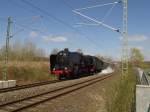 Rückfahrt vom Dampfloktreffen am 20.04.2015. In Plauen wurde die 01 2066 aufgenommen, geschoben hat die 01 180.