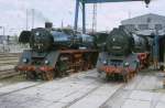 03 1010 2 und 03 1090 im Eisenbahn und Technikmuseum Schwerin im Jahre 2000