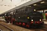 Der Tender der 03 1010 bei der Drehfahrt vom Museum Bochum-Dahlhausen nach Essen Hbf und zurck, damit sie, bei der berfhrungsfahrt, Kessel voraus nach Halle (S) fahren kann, in Essen Hbf am