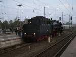 Nachdem Bekohlen im Hafen und der anschließenden Drehfahrt kam die Hallenser 03 1010,am 12.Oktober 2013,wieder in den Stralsunder Hbf zurück um den Sonderzug nach Cottbus wieder zubespannen.