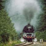 03 1010-2 kurz vor Gehlberg auf dem Weg zu den XVIII. Dampfloktagen in Meiningen (2012). Bearbeitet in Photomatix für den Retro-Look.

03 1010-2 on track towards steam days in Meiningen (GER). Retro-style image including less sharpness and noise was processed by use of Photomatix.