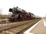 03 1010 2 mit einem Weinachtssonderzug von Blankenburg (Harz) nach Erfurt am 20.12.2014 in Halberstadt Spiegelsberge