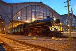 03 1010 mit dem Sonderzug Rotterdam - Dresden der Stoom Stichting Nederland im Leipzig Hbf 14.04.2016