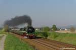 18 201 am 23.04.2011 mit dem Sonderzug von Chemnitz nach Wroclaw an der ehemaligen Blockstelle Rosenhain.