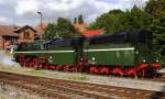 18 201 am 01.09.2012 bei der Einfahrt in den Bahnhof Meiningen.