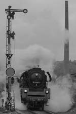 Die Dampflokomotive 35 1097-1 macht Anfang Mai 2017 im Eisenbahnmuseum Bochum mächtig Dampf.