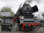 Die Dampflokomotive 35 1097-1 Anfang Mai 2017 auf der Drehscheibe des Eisenbahnmuseums Bochum.