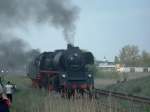 35 1019-5 auf der Dampflokparade am  1.5.04 in Wolsztyn (Polen).