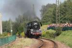 Grosse Lokparade zum 20. Heizhausfest vom 20.08.-22.08.2010 in Chemnitz-Hilbersdorf.Hier zeigt sich die Glauchauer 35 1097 dem Publikum.21.08.10.