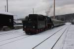 Abgestellt in Cranzahl wartet 35 1097 auf ihre Fahrgste. Ziel der Fahrt war die Annaberger Bergparade. 18.12.2011.