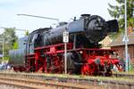 Bahnwelt Kranichstein 23 042 beim Wasserfassen in Ober-Widdersheim (Wetterau) am 26.04.26