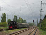 23 058 fährt mit einem Dampfzug in den Bahnhof Schifferstadt Richtung Neusstadt/W.