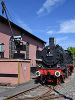 Die Dampflokomotive 38 2383 ist im Deutschen Dampflokomotiv-Museum Neuenmarkt-Wirsberg ausgestellt.