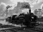 Anl�sslich der Museumstage im Bochumer Eisenbahnmuseum wurden Mitte April 2026 F�hrerstandsmitfahrten auf der 1918 gebauten Dampflokomotive 38 2267 angeboten.