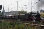 38 2267 + 212 007-9 mit einem Sonderzug in Solingen Hbf am 24.10.2009