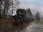 Die 38 1301 am 13.12.2009 mit einem Sonderzug unterwegs bei Eggenfelden.