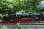 Die Dampflokomotive 38 2267 ist nach einer umfangreichen Überholung wieder einsatzbereit und ist hier Anfang September 2023 in Hattingen zu sehen.