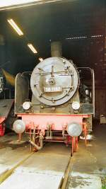 BR 38 (38 1182) im Lokscvhuppen des BE hist. Arnstadt, 2002