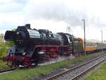 IGEW 41 1144-9 mit dem RC 16991  Rotkäppchen-Express II  von Eisenach nach Freyburg (U), am 20.10.2019 in Erfurt-Gispersleben.