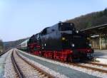 Abfahrbereit steht 41 1144-9 mit dem Sonderzug im Bahnhof Adorf. Tender voran ging es dann bis nach Chemnitz zurck... 