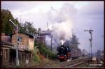 Ausfahrt der 41123 mit N 3457 Richtung Burg in Genthin am 19.10.1991 um 16.26 Uhr.