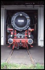 Eisenbahn Museum Nördlingen am 16.5.1999: Dampflok 44381 im Schuppen