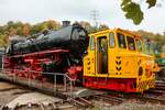 ASF 61 DB  EMMA  mit DB 044 377-0 auf der Drehscheibe im Eisenbahnmuseum Bochum Dahlhausen, Oktober 2025.