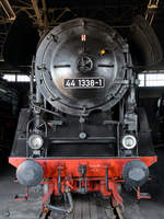 Die Dampflokomotive 44 1338-1 Anfang April 2018 im Sächsischen Eisenbahnmuseum Chemnitz-Hilbersdorf.