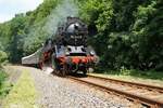 Flöhatal kurz vor Lengefeld-Rauenstein; Chemnitzer Museumszug mit 50 3648-8 auf dem Weg nach Pockau-Lengefeld am 03.07.2021 gegen 14 Uhr