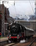 50 3610 dampft aus Ehrang zum Zielbahnhof Trier Hbf.