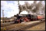 BR 50 bei der Ausfahrt aus Erfurt Hbf am 18. 7. 1992