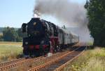 50 3708-0 mit dem SDZ nach Altenbeken, am 5.7.2009 kurz vor Stadtoldendorf