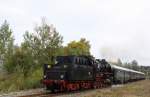 50 3616-5 passiert am 06.10.2012 den ehemaligen Bahnhof Scheibenberg.