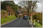 Nicht nur die Fotografen hatten Interesse an diesem Zug. Aufgenommen am 11.10.2007 kurz nach Bad Salzungen. Am Foto ist  52 8079 zu sehen.