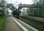 52 01360-8 hat am 05.04.2008 im Bahnhof Peine Ausfahrt
Nach Hannover