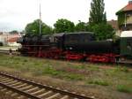 52 8080-5 der OSEF bei der Einfahrt in den Bahnhof Grlitz.10.05.09