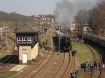 52 8047-4 steht mit ihrm Sonderzug im Bahnhof Nossen bereit, zum BW-Fest am 17.04.10.