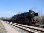 52 8047-7 steht am 23.04.11 mit dem Sonderzug von Nossen in Falkenstein/V. Als Schublok fuhr 110 101-3.

