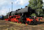 Die Steifrahmen-Tenderlok 52 6666 der Berliner Dampflokfreunde im Freigelnde des Bw Berln Schneweide beim 9. Berliner Eisenbahnfest in Berlin-Schneweide.