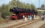 BR 52 8141-5 in Kltz/Meckl. mit einem Sonderzug zur Erhaltung des Kltzer Kaffeebrenners (Sept. 1997)